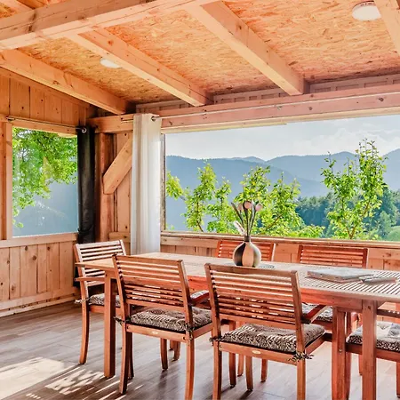 Homes Pr Pelaku With Outdoor Sauna Slap ob Idrijci