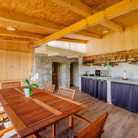 Homes Pr Pelaku With Outdoor Sauna Feriehus *