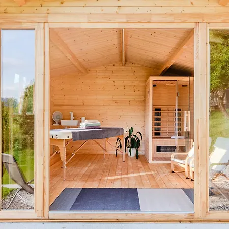 Feriehus Homes Pr Pelaku With Outdoor Sauna Slap ob Idrijci