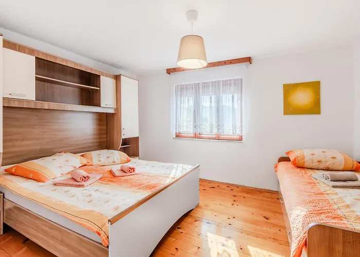 Vakantiehuis Homes Pr Pelaku With Outdoor Sauna Slap ob Idrijci