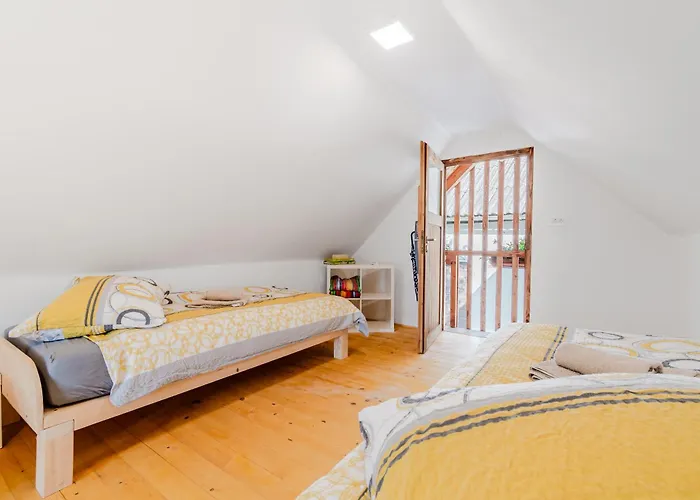 Homes Pr Pelaku With Outdoor Sauna