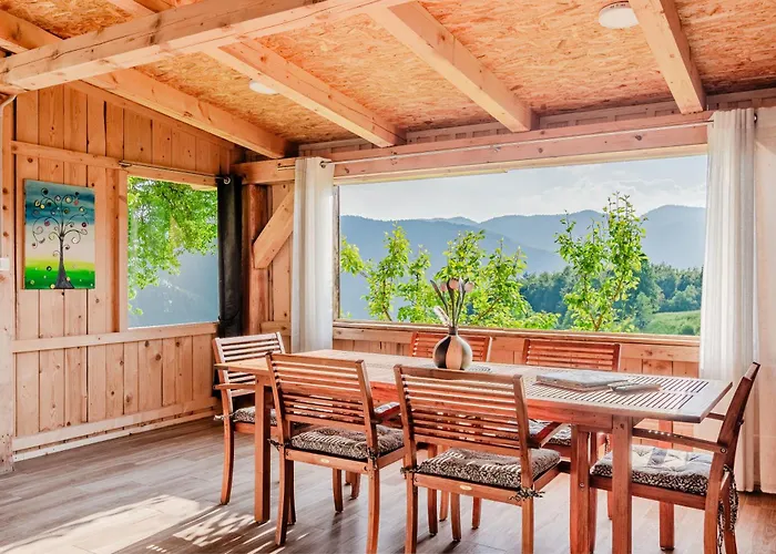 Homes Pr Pelaku With Outdoor Sauna Slap ob Idrijci