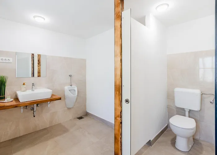 Homes Pr Pelaku With Outdoor Sauna * Slap ob Idrijci