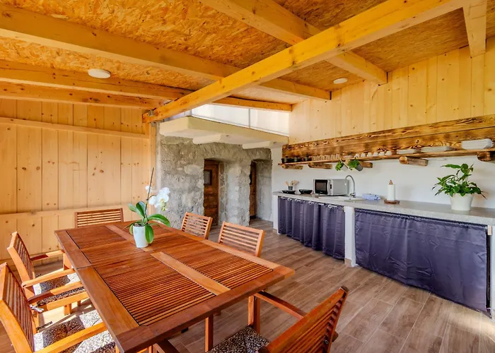 Homes Pr Pelaku With Outdoor Sauna Vakantiehuis *