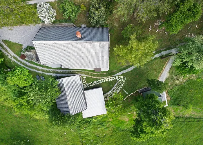 Homes Pr Pelaku With Outdoor Sauna Slap ob Idrijci