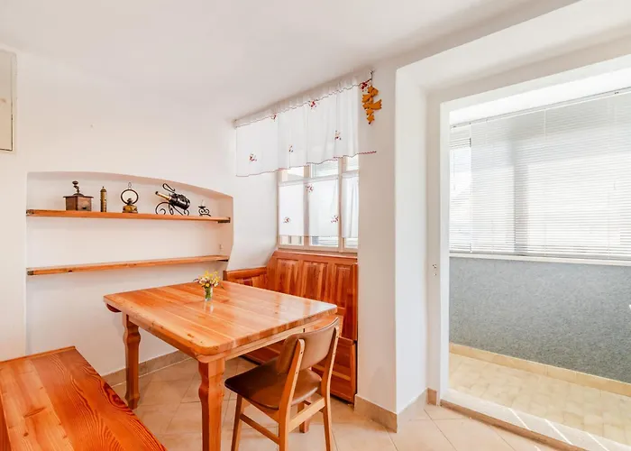 Homes Pr Pelaku With Outdoor Sauna Vakantiehuis Slap ob Idrijci