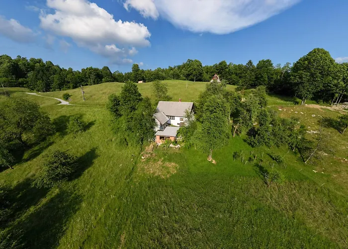 Homes Pr Pelaku With Outdoor Sauna Slap ob Idrijci