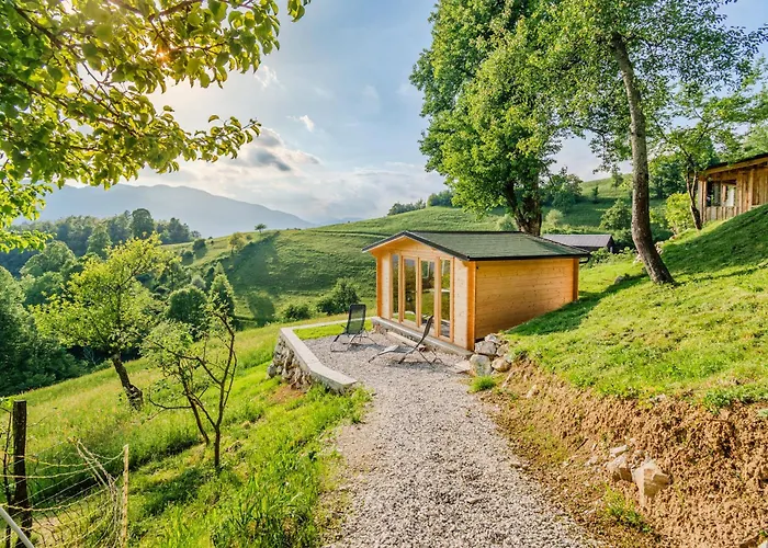 Homes Pr Pelaku With Outdoor Sauna * Slap ob Idrijci